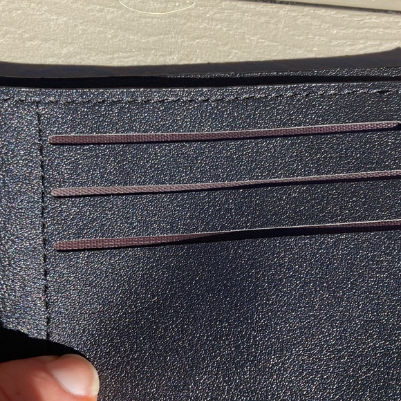 Jiangbao men’s black leather wallet.clear license, 2 money sides and 3 card slot - Picture 5 of 6